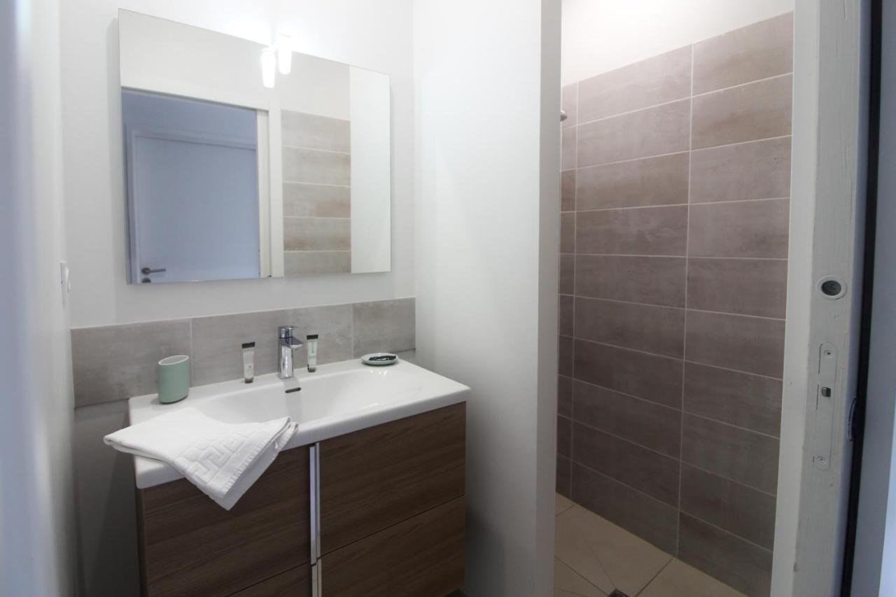Le Coquet Avec Balcon Terrasse Et Parking Prive Apartment ซาร์ลา-ลา-กาเนดา ภายนอก รูปภาพ